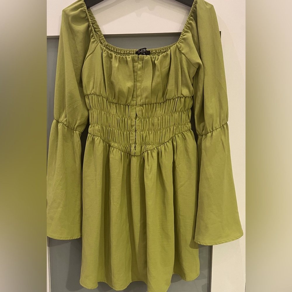 MIXED THREADS Smocked Mini Peasant Dress Size Medium